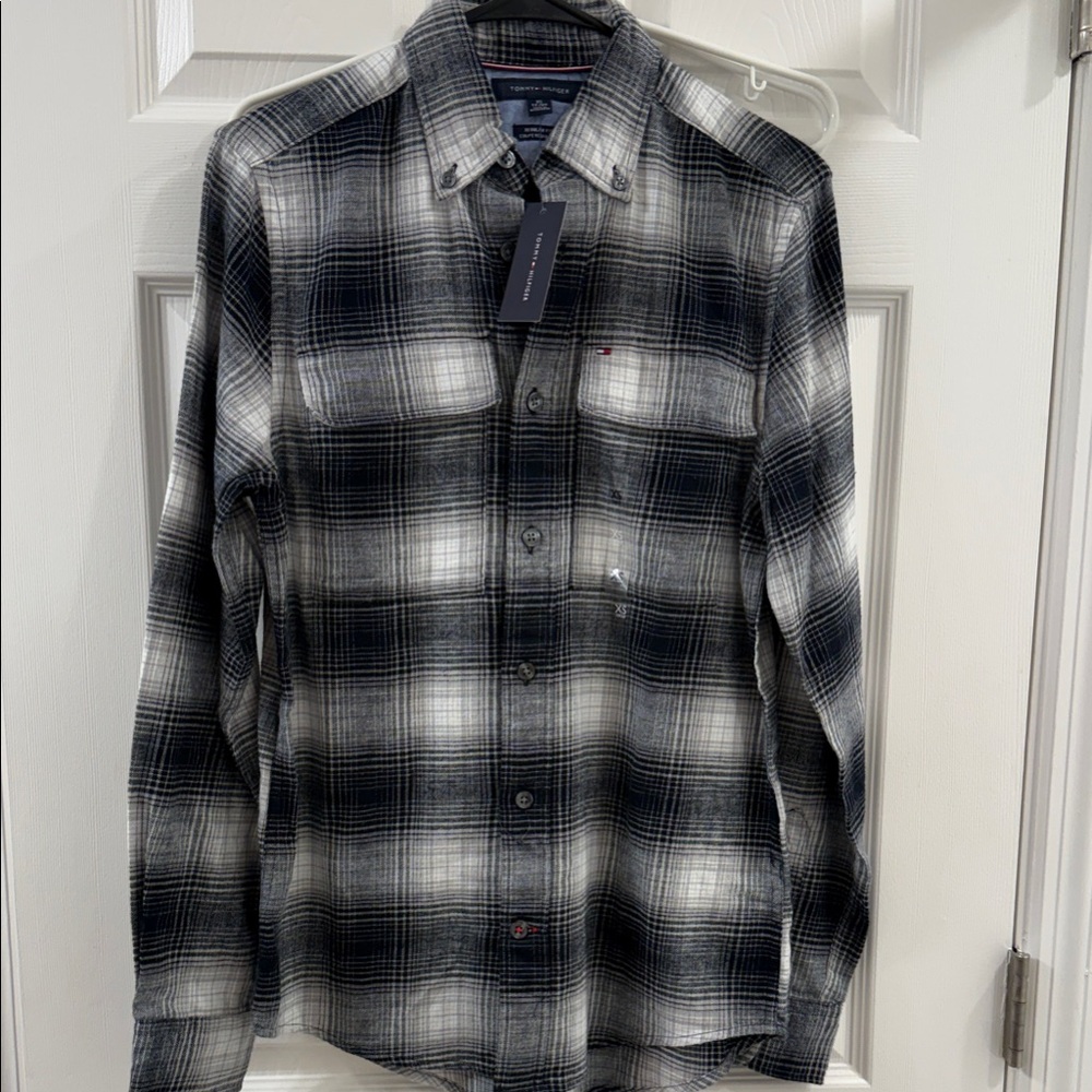 Tommy Hilfiger Men's Black and White Checkered Shirt